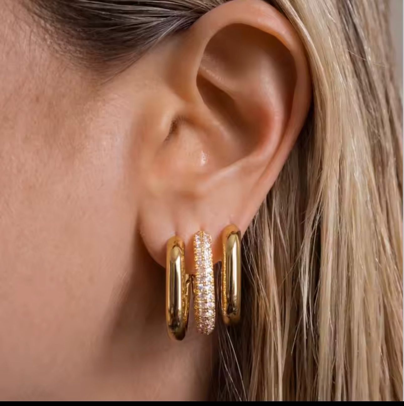 Stellar Links earring