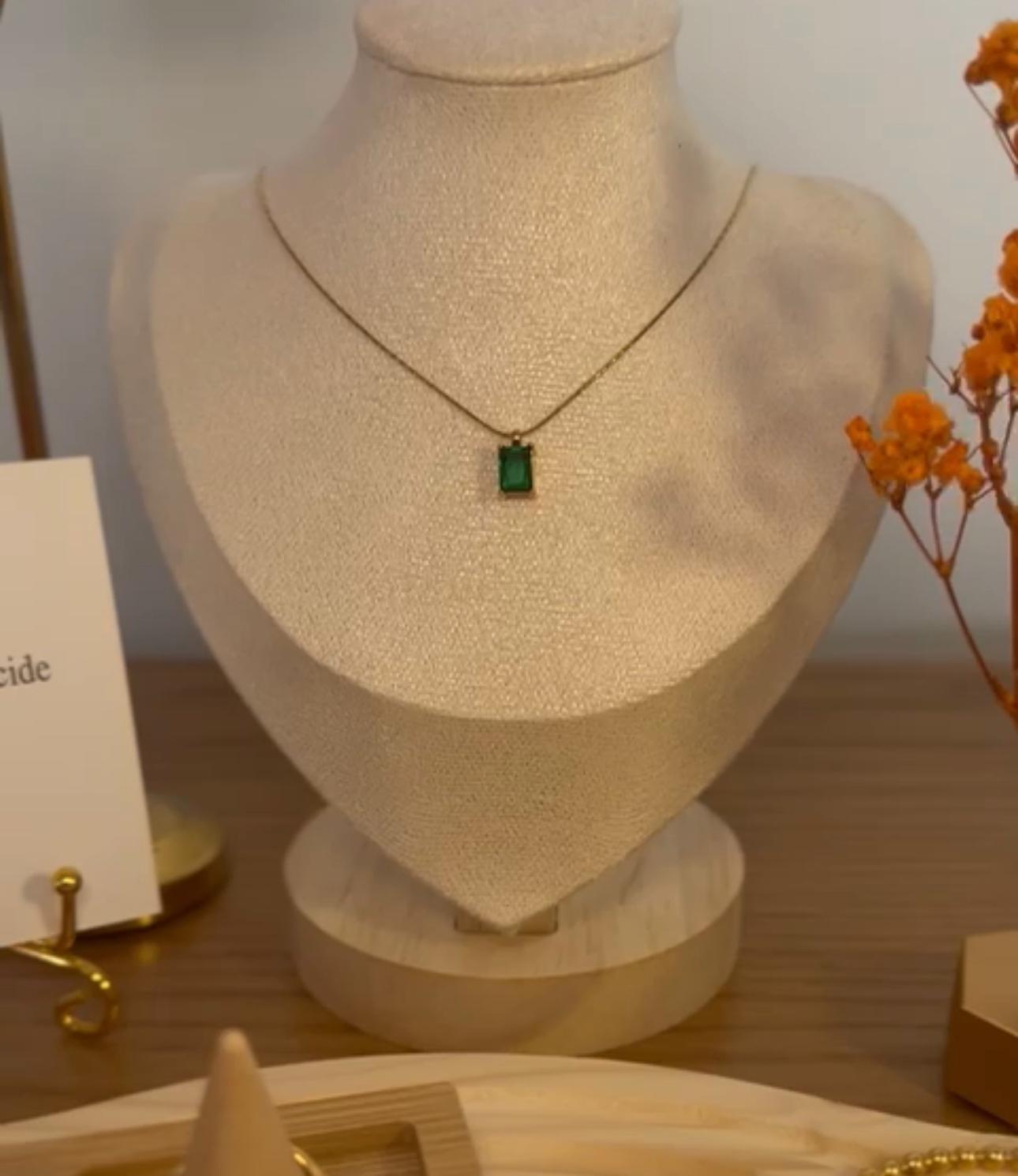 Dainty crystal necklace
