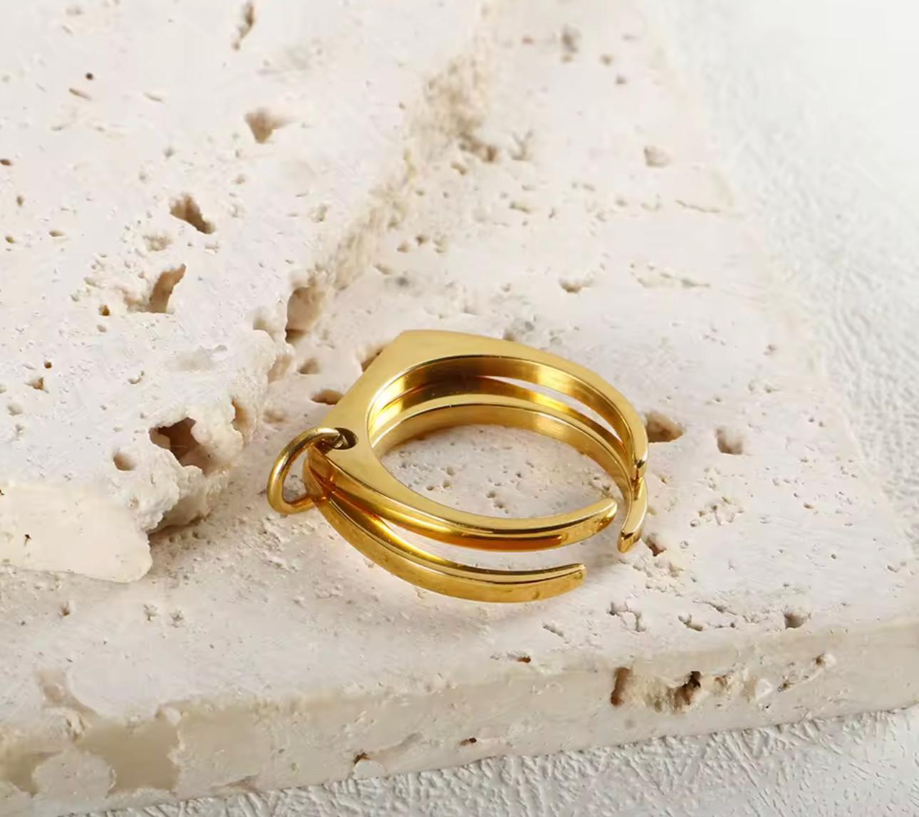 Jovo Love ring