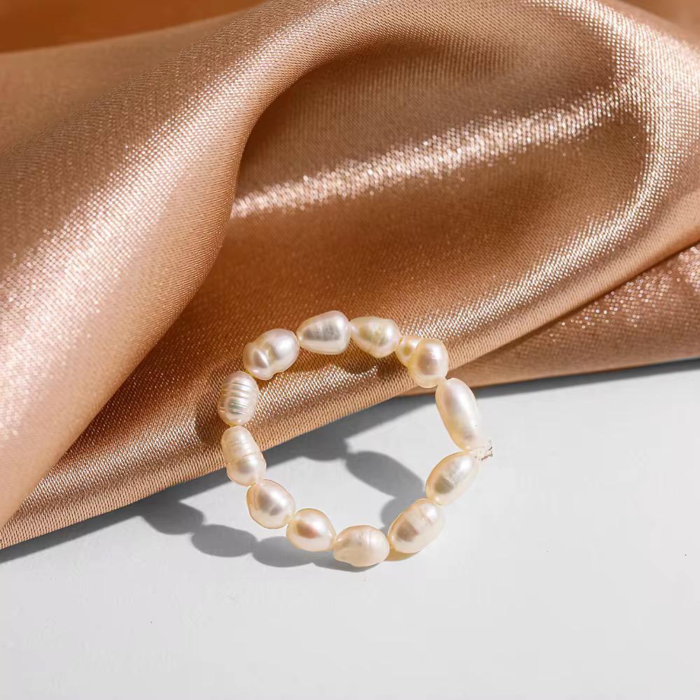 Temi Freshwater Pearl ring