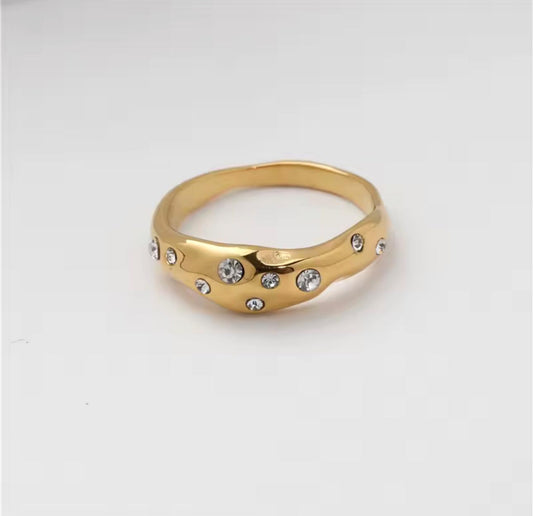Elara Halo ring