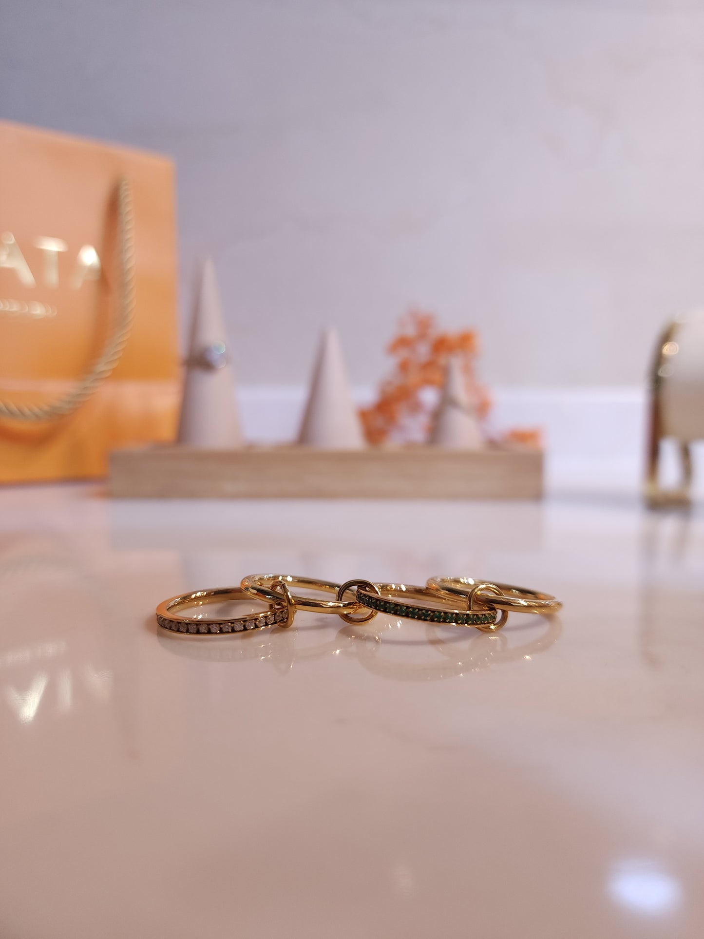Linked Glow Ring