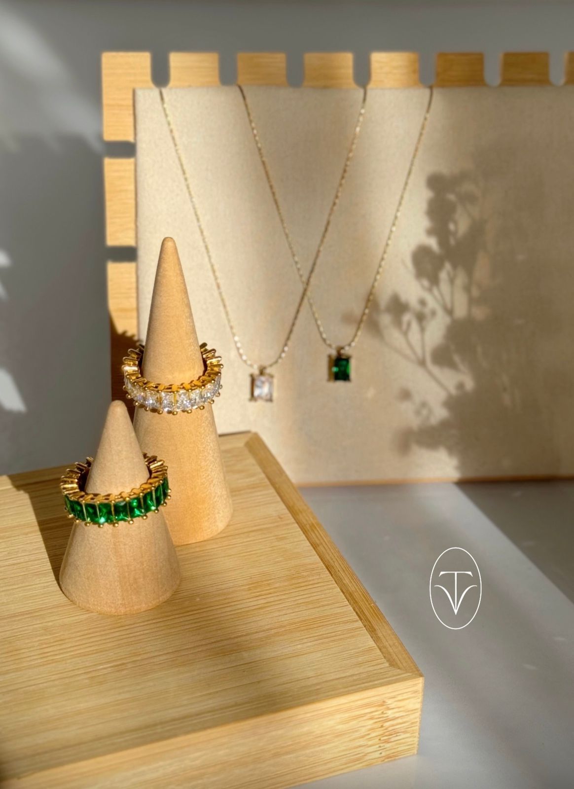 Dainty crystal necklace