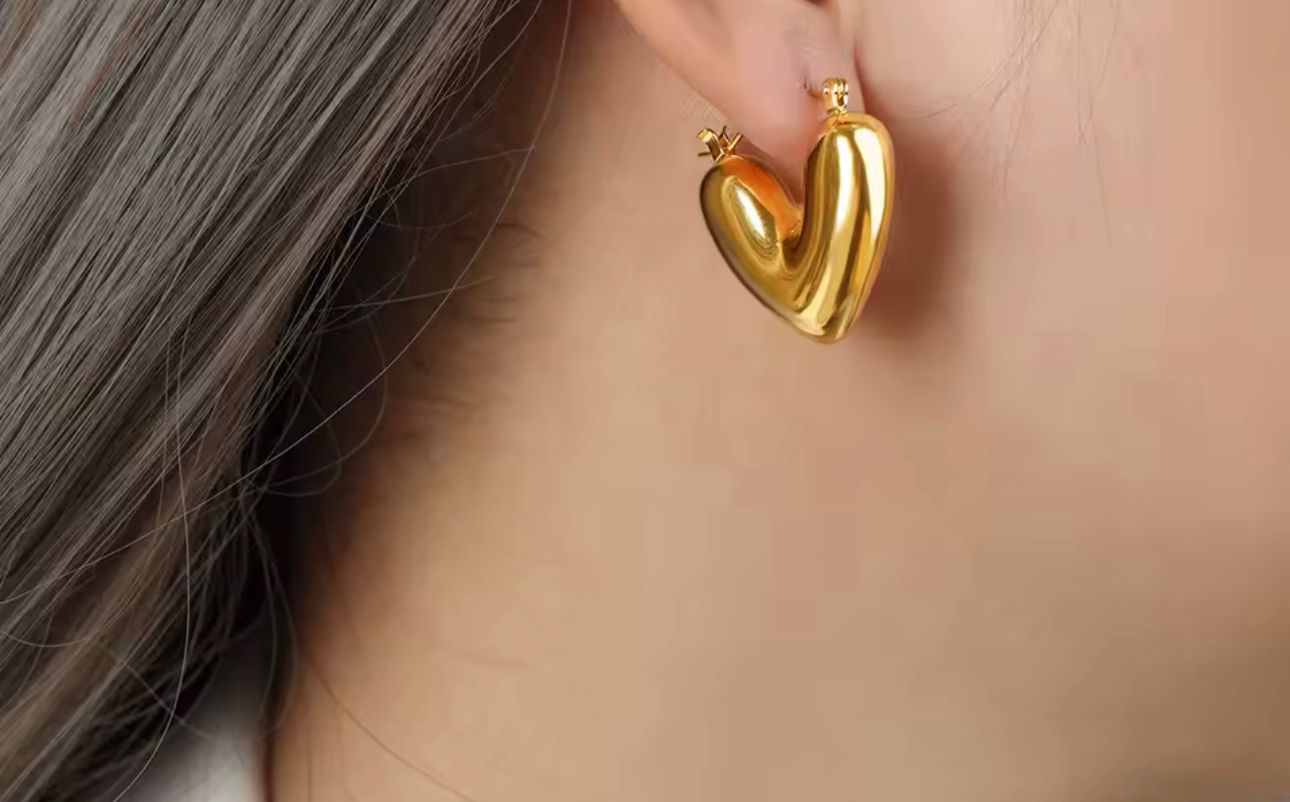 Golden Hearts earring