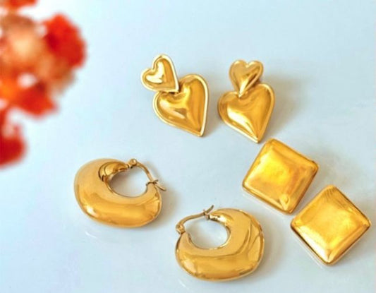 Classic square earring